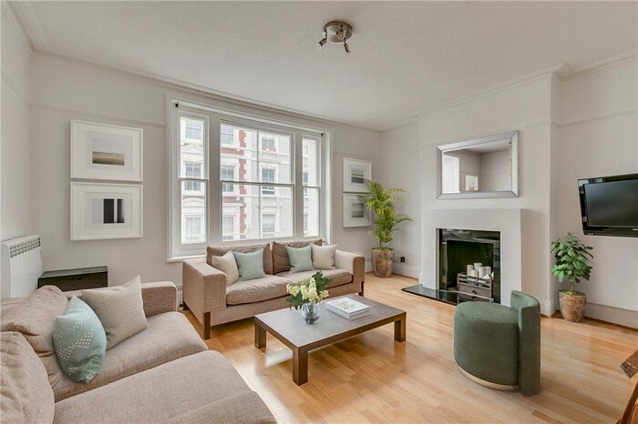 4 Bedroom Flat To Rent In Hogarth Place, Earls Court, London, SW5