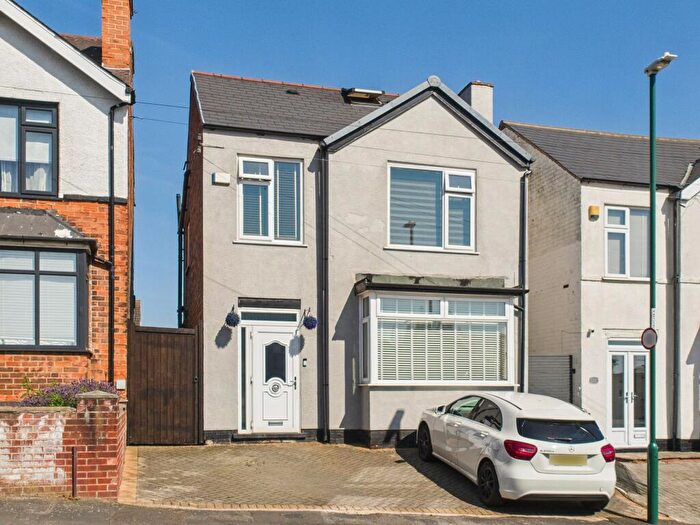 3 Bedroom Detached House For Sale In Sunnydale Road, Bakersfield, Nottingham, NG3