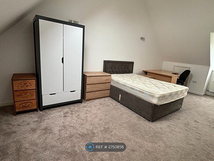 5 Bedroom Terraced House To Rent In Henry Shute Road, Bristol, BS16