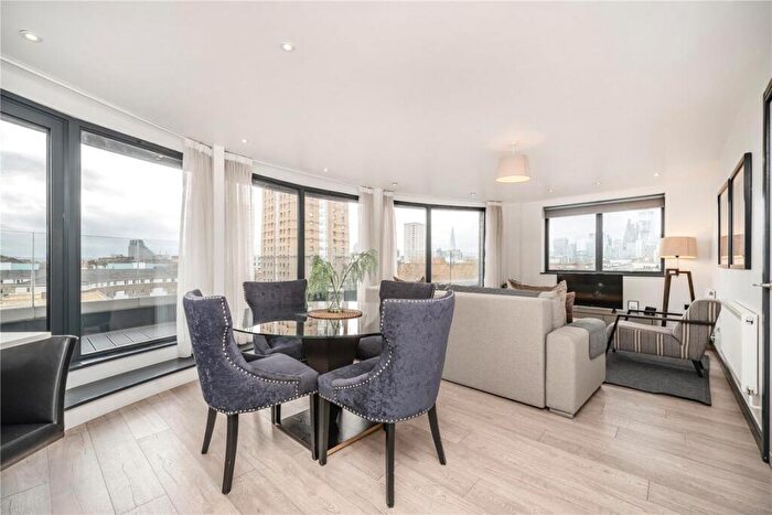 2 Bedroom Flat To Rent In Bromehead Street, London, E1