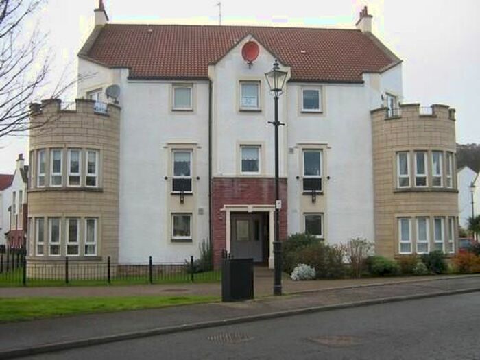 2 Bedroom Flat To Rent In Harbour Place, Dalgety Bay, Dunfermline, KY11