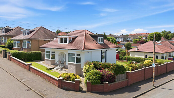 4 Bedroom Bungalow For Sale In Golf Road, Burnside, Glasgow, G73