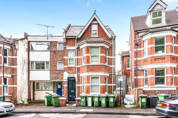 1 Bedroom Flat To Rent In Silverdale Road, Southampton, Hampshire, SO15