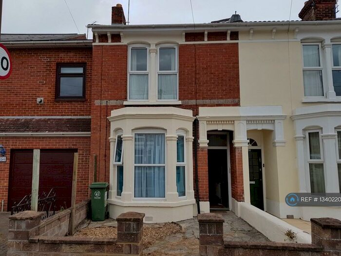 5 Bedroom Terraced House To Rent In Francis Avenue, Southsea, PO4