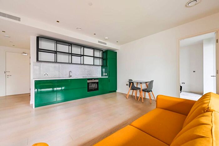 1 Bedroom Flat To Rent In Wardian London, Canary Wharf, London, E14