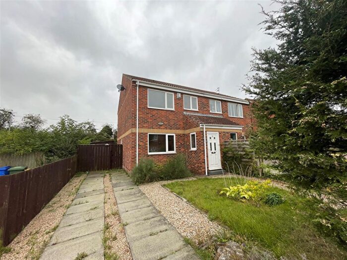 3 Bedroom Semi-Detached House For Sale In Carrington Close, Seghill, Cramlington, NE23