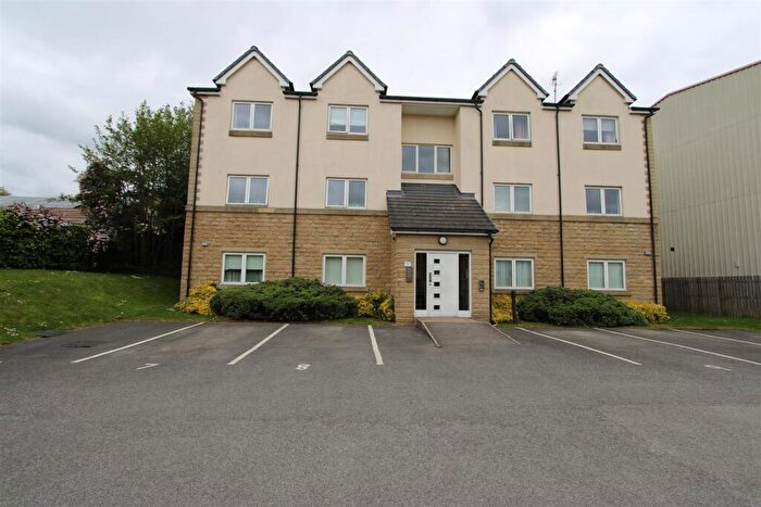 1 Bedroom Apartment To Rent In Sovereign Court, Eccleshill, Bradford, BD2
