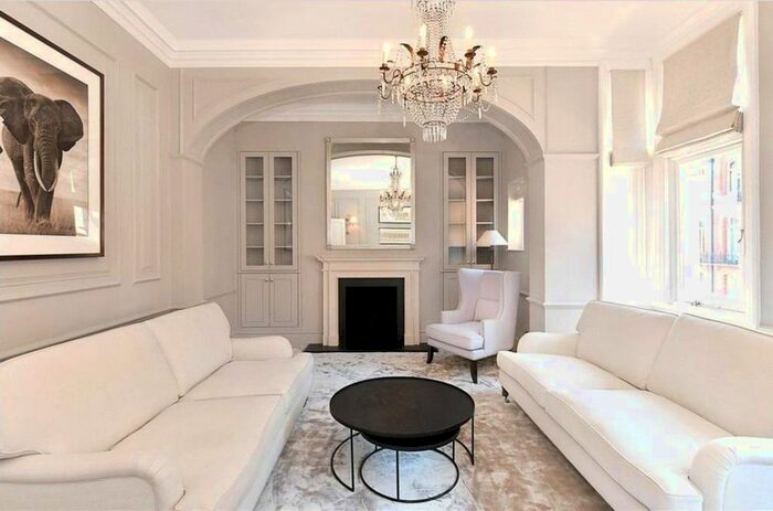 1 Bedroom Flat To Rent In South Audley Street, Mayfair, London, W1K