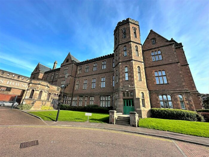 2 Bedroom Flat To Rent In Flat, Regents House, Dundee, DD3