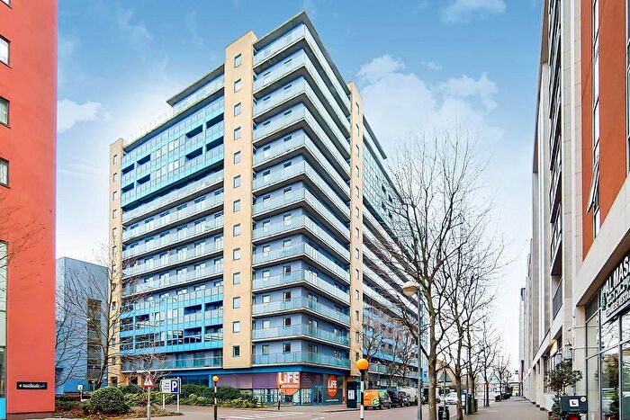1 Bedroom Apartment To Rent In Westgate Apartments, Royal Victoria Dock, Excel, London, E16