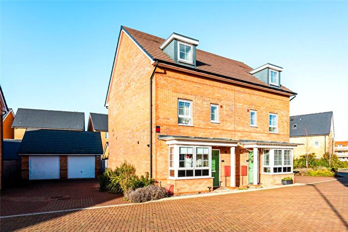 4 Bedroom Semi-Detached House For Sale In Bulwark Way, Brooklands, Milton Keynes, Buckinghamshire, MK10