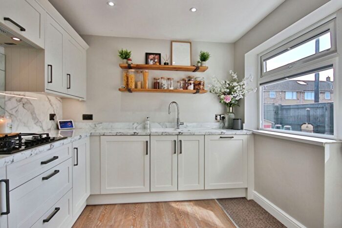 3 Bedroom End Of Terrace House For Sale In Newtondale, Kingston Upon Hull, HU7
