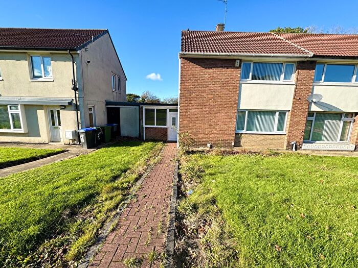 3 Bedroom Semi Detached House For Sale In Elliott Road, Peterlee, County Durham, SR8