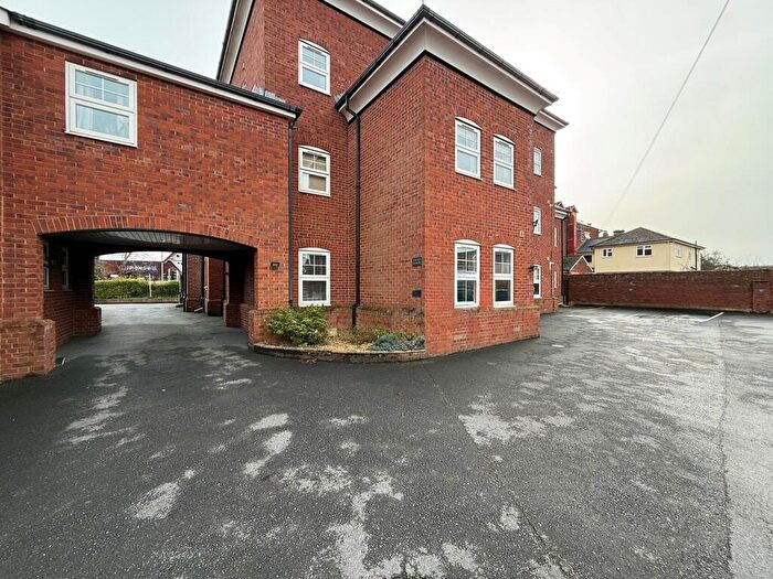 1 Bedroom Apartment To Rent In Fairfield Mansions, Alphington Road, EX2