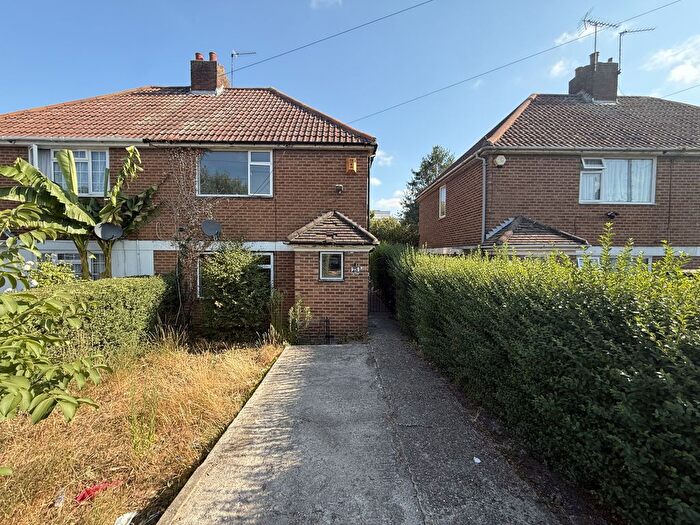 3 Bedroom Semi-Detached House To Rent In Birchway, Hayes, Middlesex, UB3