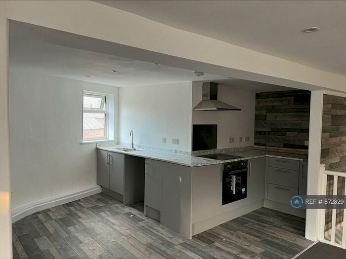 3 Bedroom Flat To Rent In Great Yarmouth, Great Yarmouth, NR30