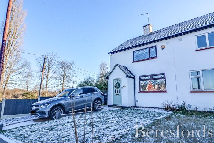 2 Bedroom Semi Detached House For Sale In Boleyns Avenue, Braintree, CM7