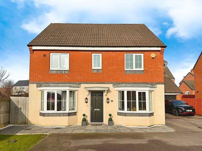 4 Bedroom Detached House For Sale In Sandpit Drive, Birstall, Leicester, LE4