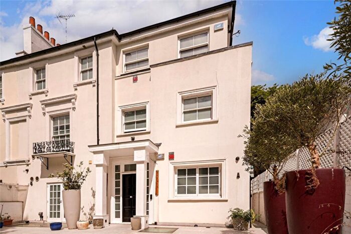 5 Bedroom Semi-Detached House To Rent In Wellington Road, St. John's Wood, London, NW8