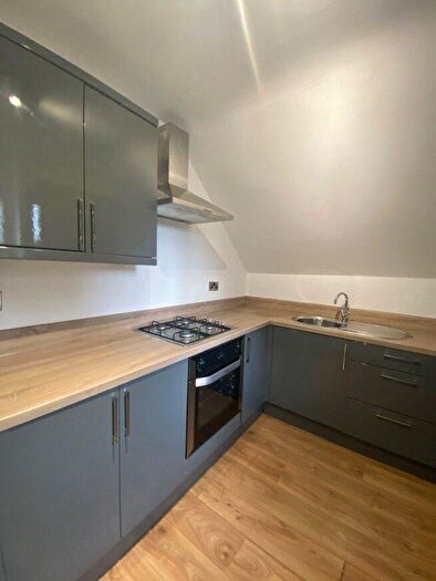 2 Bedroom Flat To Rent In Egerton Road, M14