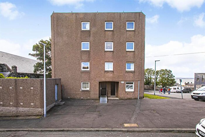 2 Bedroom Flat For Sale In West Leven Street, Burntisland, KY3