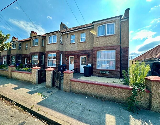 3 Bedroom End Of Terrace House To Rent In Quex View Road, Birchington, Kent, CT7