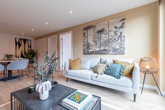 2 Bedroom Flat To Rent In Flat, Lombard Street, Birmingham, B12