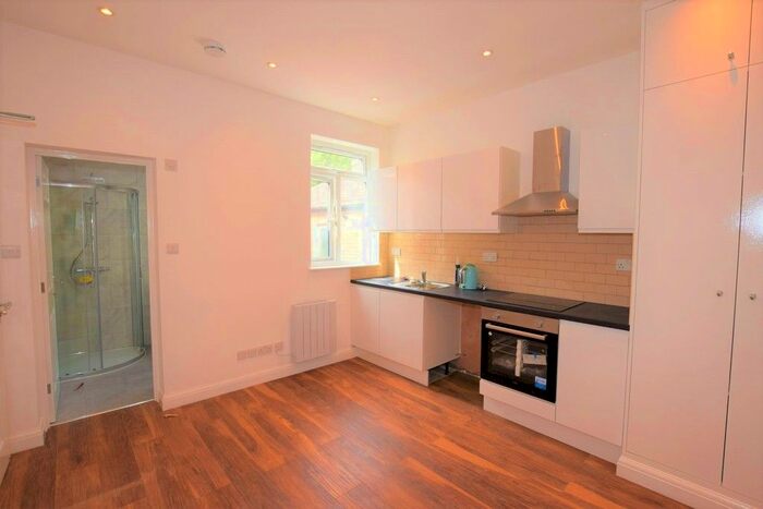 Studio To Rent In Larch Road, London, NW2