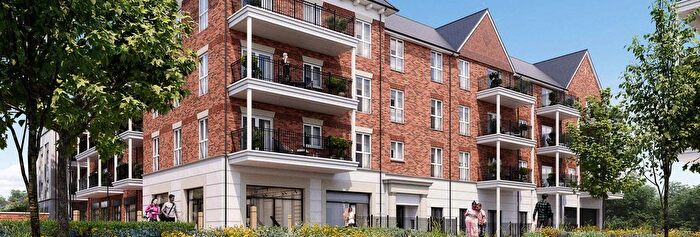 3 Bedroom Flat For Sale In Fleet, Fleet, GU51