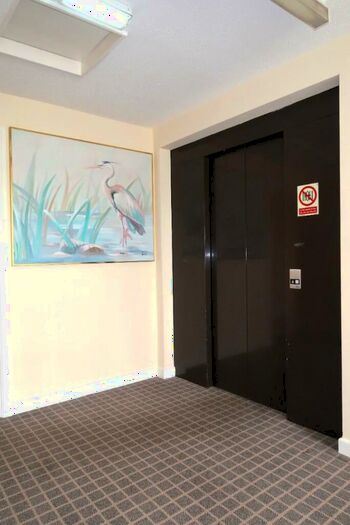 2 Bedroom Retirement Property For Sale In Westwood Court, Stanwell Road, Penarth, CF64