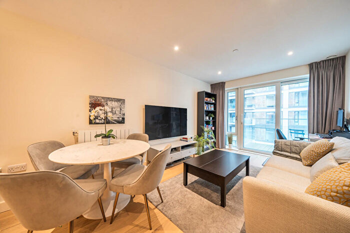 2 Bedroom Apartment For Sale In Judde House, Duke Of Wellington Avenue, SE18
