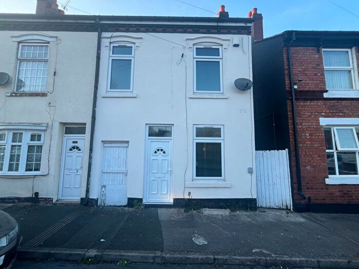 3 Bedroom Property To Rent In Whitton Street, Darlaston, Wednesbury, WS10
