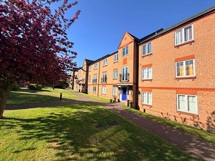 2 Bedroom Flat For Sale In Wash Beck Close, Spa House Wash Beck Close, YO12