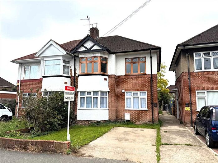 2 Bedroom Maisonette To Rent In Marlborough Road, Hanworth, TW13