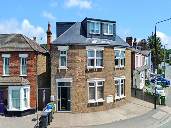 3 Bedroom Flat To Rent In North Cray Road, Bexley, DA5