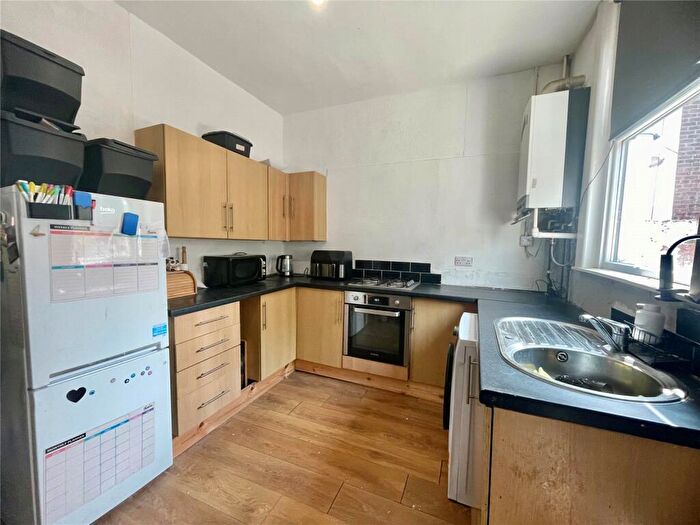 2 Bedroom End Of Terrace House For Sale In Arkwright Road, Preston, Lancashire, PR1