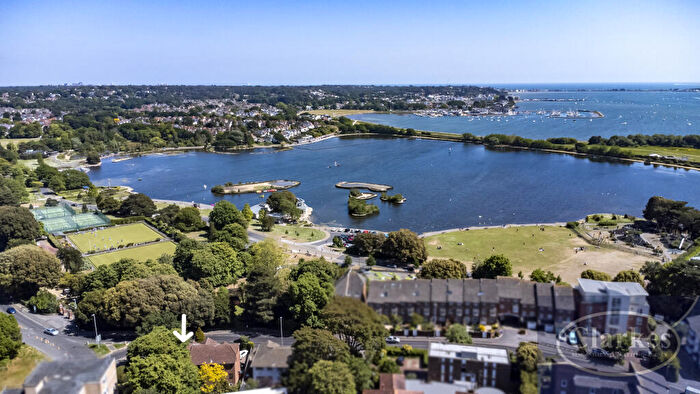 4 Bedroom Town House For Sale In Mount Pleasant Road, Poole, BH15