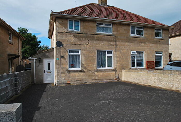 3 Bedroom House To Rent In Haycombe Drive, Bath, BA2