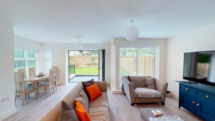 3 Bedroom House To Rent In St Stephens Place, Skipton, BD23