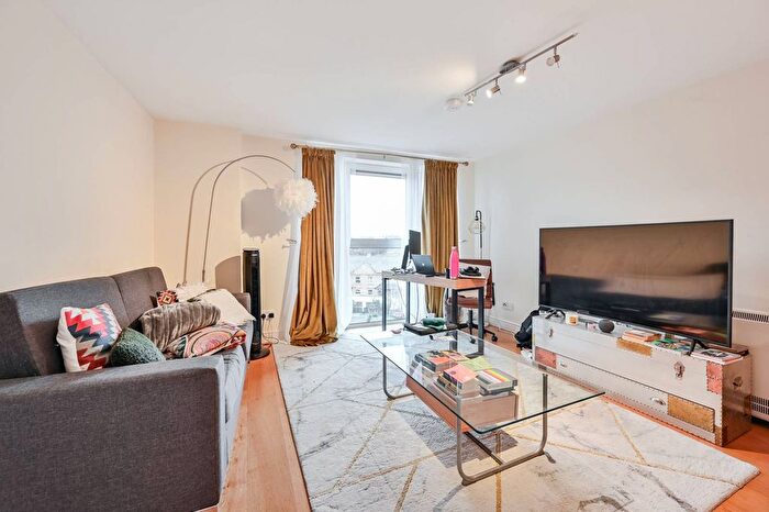 1 Bedroom Flat To Rent In Glaisher Street, Greenwich, London, SE8