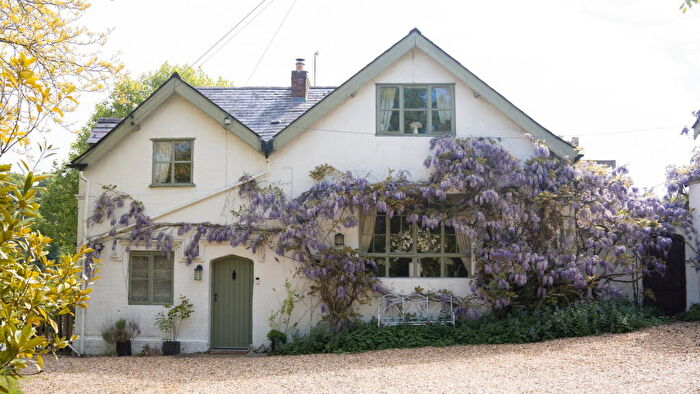 5 Bedroom Detached House For Sale In Payford, Redmarley, GL19