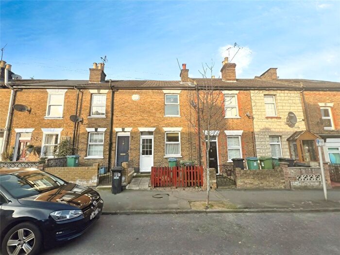 2 Bedroom Terraced House To Rent In Cross Street, Watford, Hertfordshire, WD17