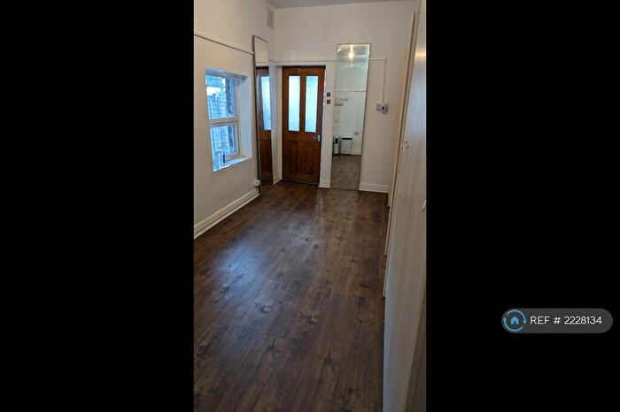 Studio To Rent In Portland Road, Norwood Junction, SE25