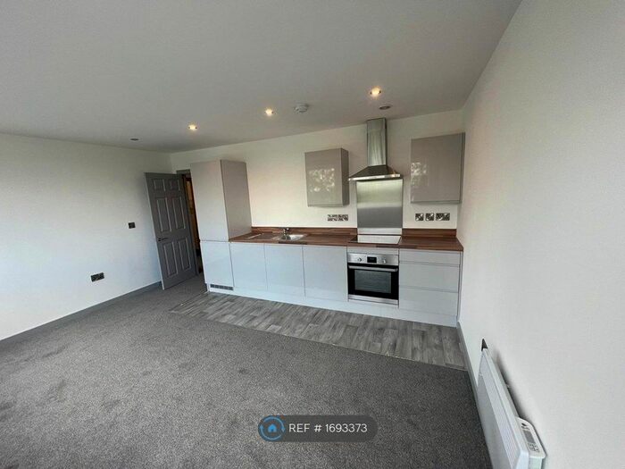 1 Bedroom Flat To Rent In Church Street, Wolverhampton, WV2