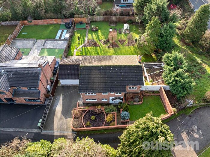 5 Bedroom Detached House For Sale In Birmingham Road, Marlbrook, Bromsgrove, Worcestershire, B61