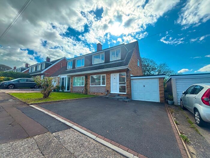 3 Bedroom Semi-Detached House For Sale In Gwelfor, Dunvant, Swansea, SA2