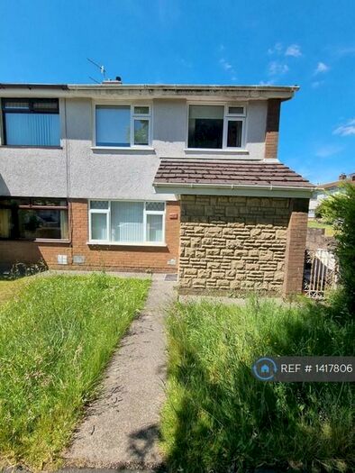 3 Bedroom Semi-Detached House To Rent In Vale View, Woodfieldside, Blackwood, NP12