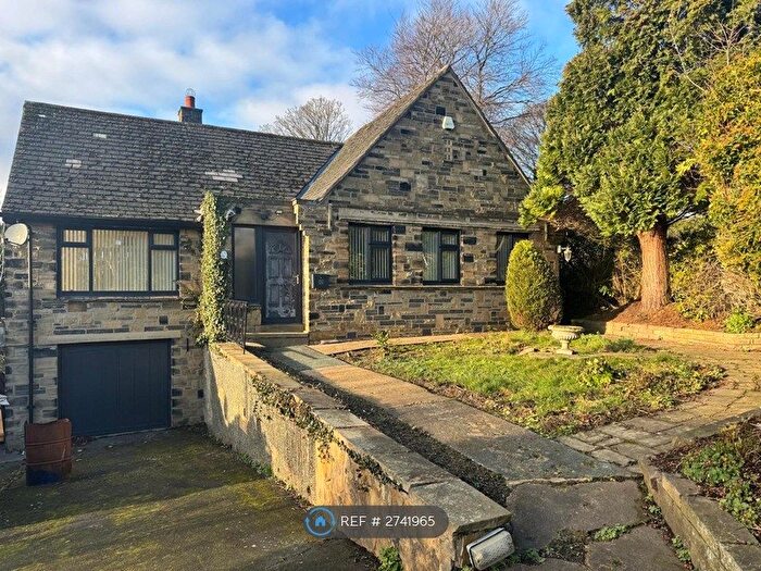 3 Bedroom Detached House To Rent In Malvern Road, Bradford, BD9