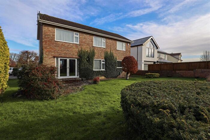 4 Bedroom Detached House For Sale In Darren Close, Cowbridge, Vale Of Glamorgan, CF71