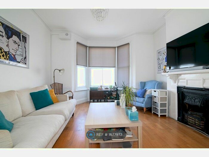 2 Bedroom Flat To Rent In (Ground Floor) Chaplin Road, London, NW2